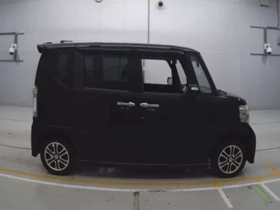 Honda N BOX PLUS
