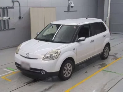 Mazda VERISA