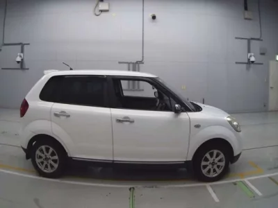 Mazda VERISA