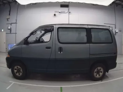 Toyota GRANVIA