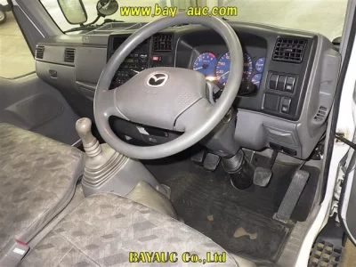 Mazda TITAN