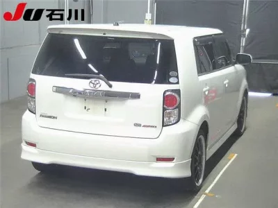 Toyota COROLLA RUMION