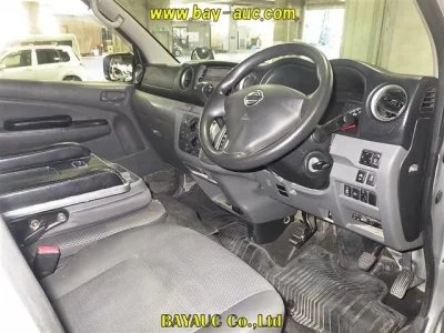 Nissan CARAVAN VAN