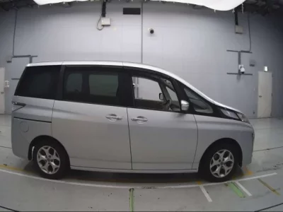 Mazda BIANTE