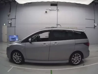 Nissan LAFESTA