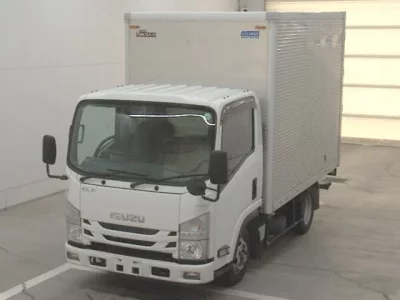 Isuzu ELF