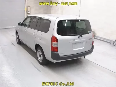 Toyota SUCCEED