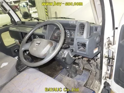 Nissan ATLAS