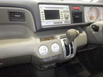 Honda LIFE