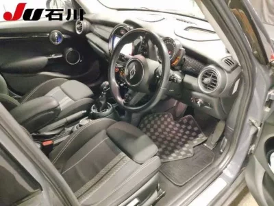 BMW MINI