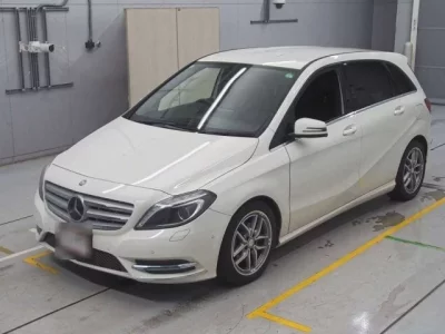 Mercedes-Benz B CLASS