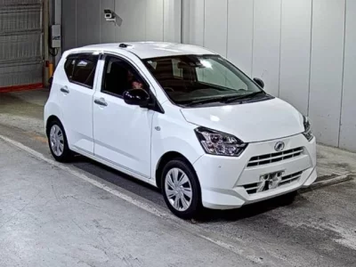 Daihatsu MIRA E S