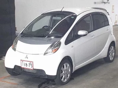 Mitsubishi I