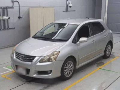 Toyota BLADE