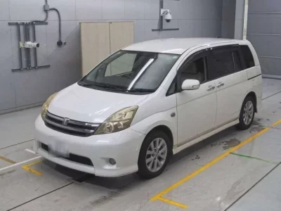 Toyota ISIS