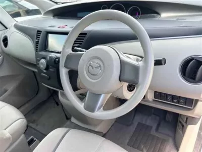 Mazda BIANTE