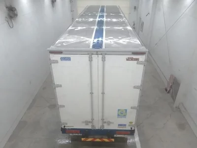 Isuzu TRUCK