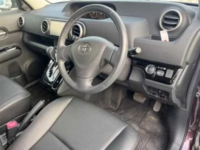 Toyota COROLLA RUMION