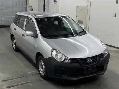 Nissan AD