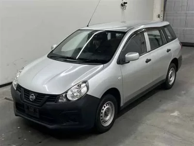Nissan AD