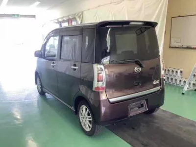 Daihatsu TANTO EXE