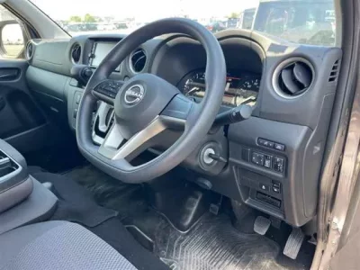 Nissan CARAVAN VAN