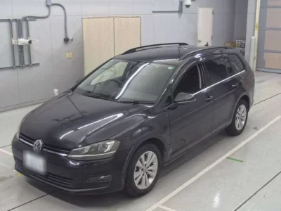 Volkswagen GOLF VARIANT