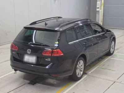 Volkswagen GOLF VARIANT