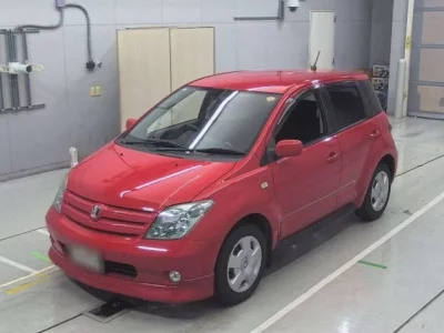 Toyota IST