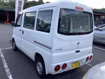 Nissan CLIPPER VAN