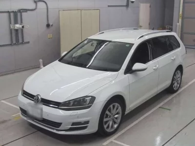 Volkswagen GOLF VARIANT