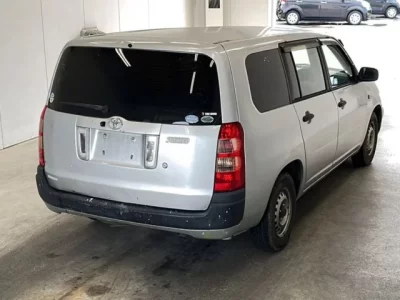 Toyota SUCCEED