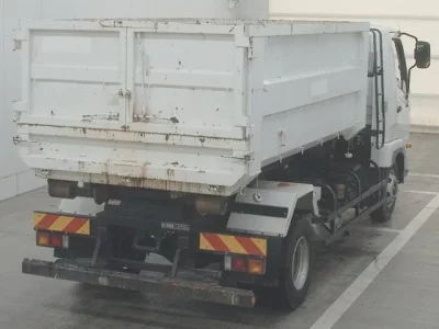 Mitsubishi FUSO FIGHTER