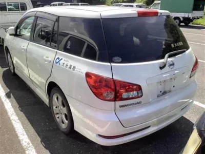 Nissan WINGROAD