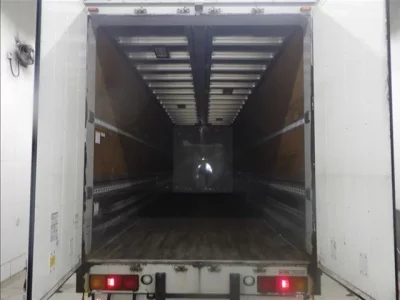 Isuzu TRUCK