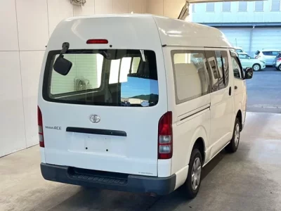 Toyota REGIUS ACE VAN