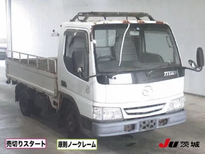 Mazda TITAN