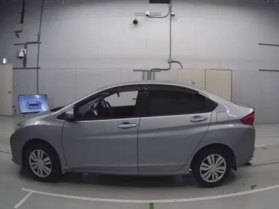 Honda GRACE