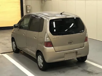 Suzuki MRWAGON