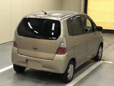 Suzuki MRWAGON