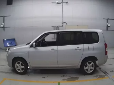 Toyota SUCCEED