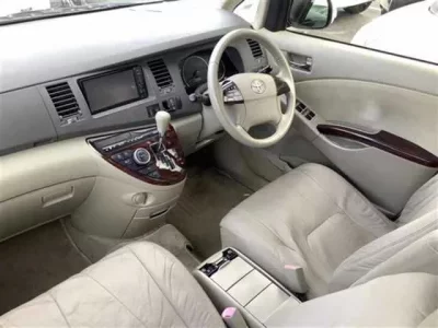 Toyota ISIS