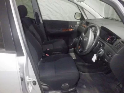 Toyota COROLLA SPACIO