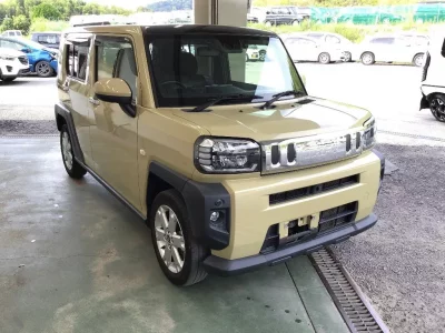 Daihatsu TAFT