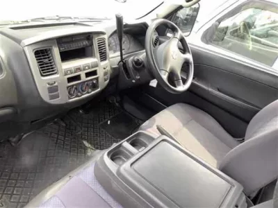 Nissan CARAVAN VAN
