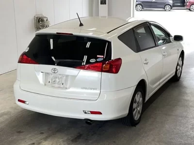 Toyota CALDINA