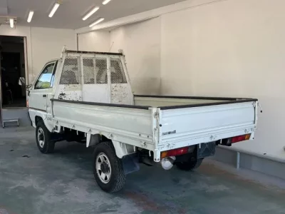 Toyota LITE ACE TRUCK