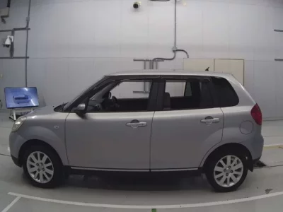 Mazda VERISA
