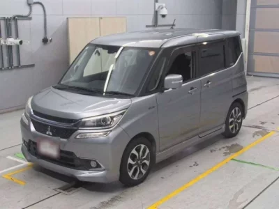 Mitsubishi DELICA D2