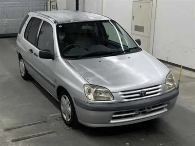 Toyota RAUM
